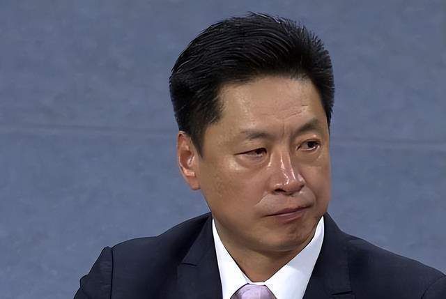 剧集由冢原亚由子等执导，妻夫木聪主演，佐藤浩市、松本若菜、目黑莲等共演。